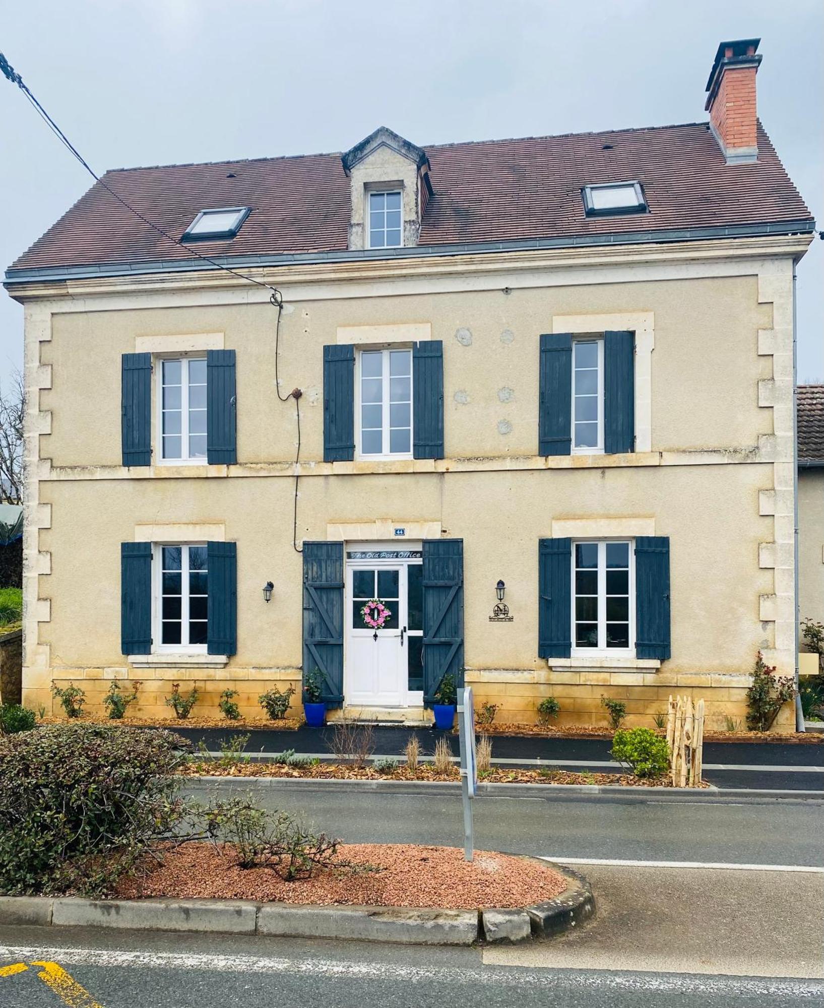 לינה וארוחת בוקר Saint-Martial-d'Albarede Ancien Relais De Poste The Old Post Office מראה חיצוני תמונה